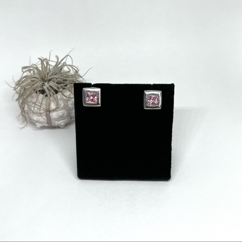 Gorgeous Pink Diamond Sterling Silver Stud 925 Earrings!